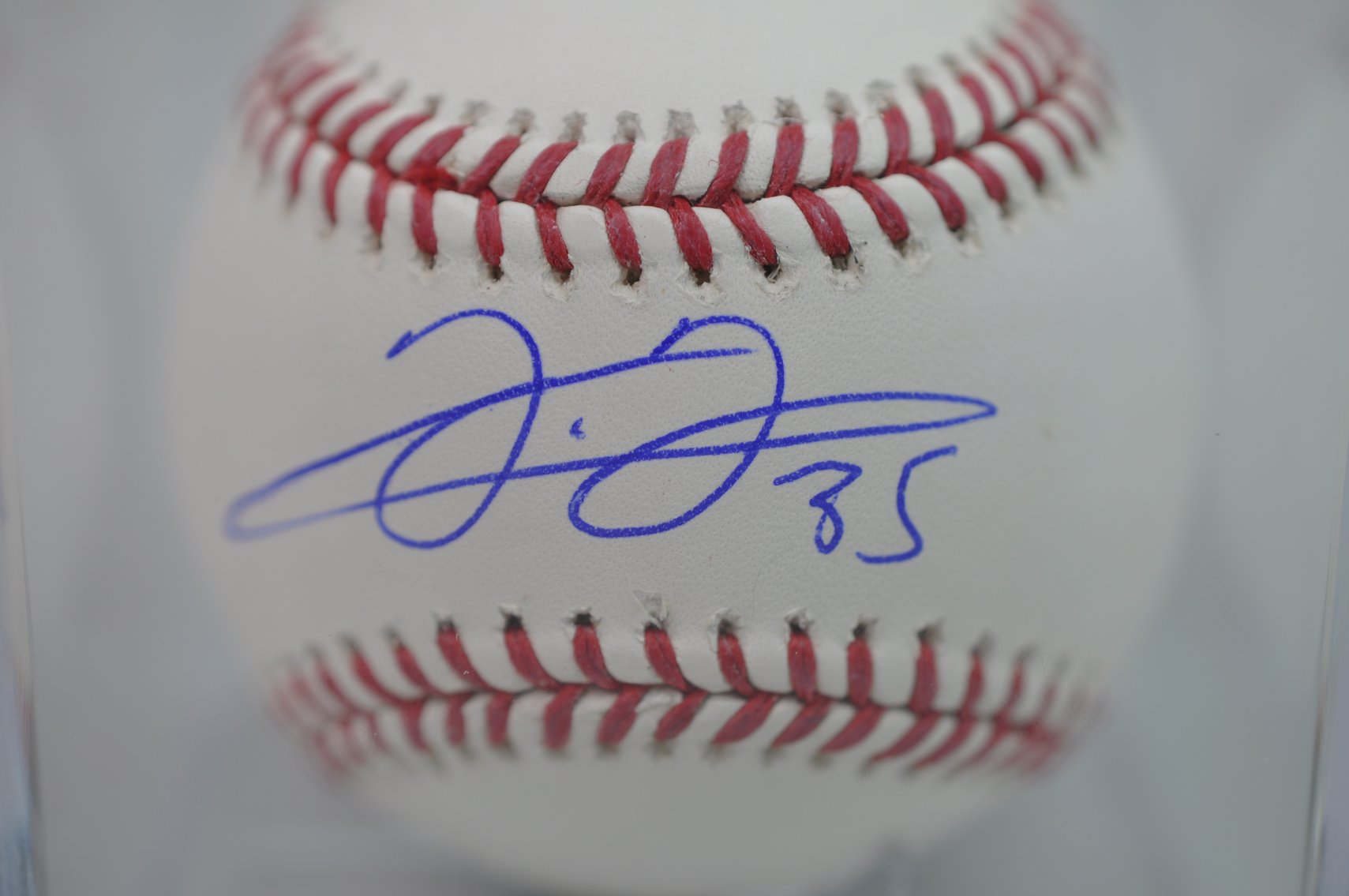 Baseball Signed by HOF Frank Thomas