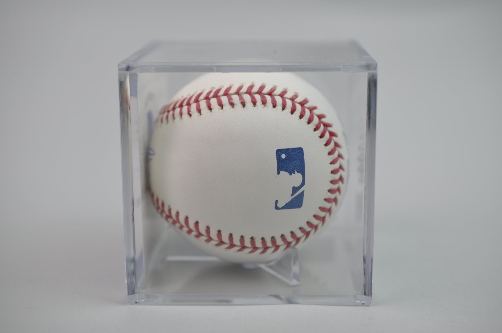 Baseball Signed by HOF Frank Thomas