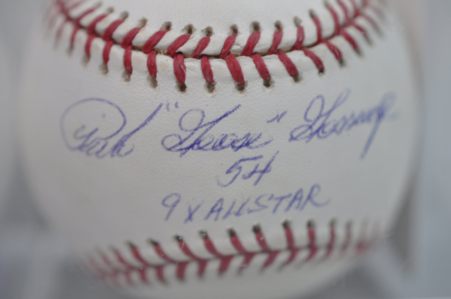 Pitcher Greats-Gossage & Mussina Signed balls