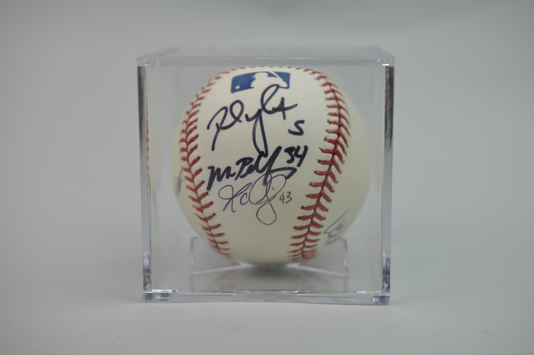 Robert Dickey & David Wright Signed Baseball