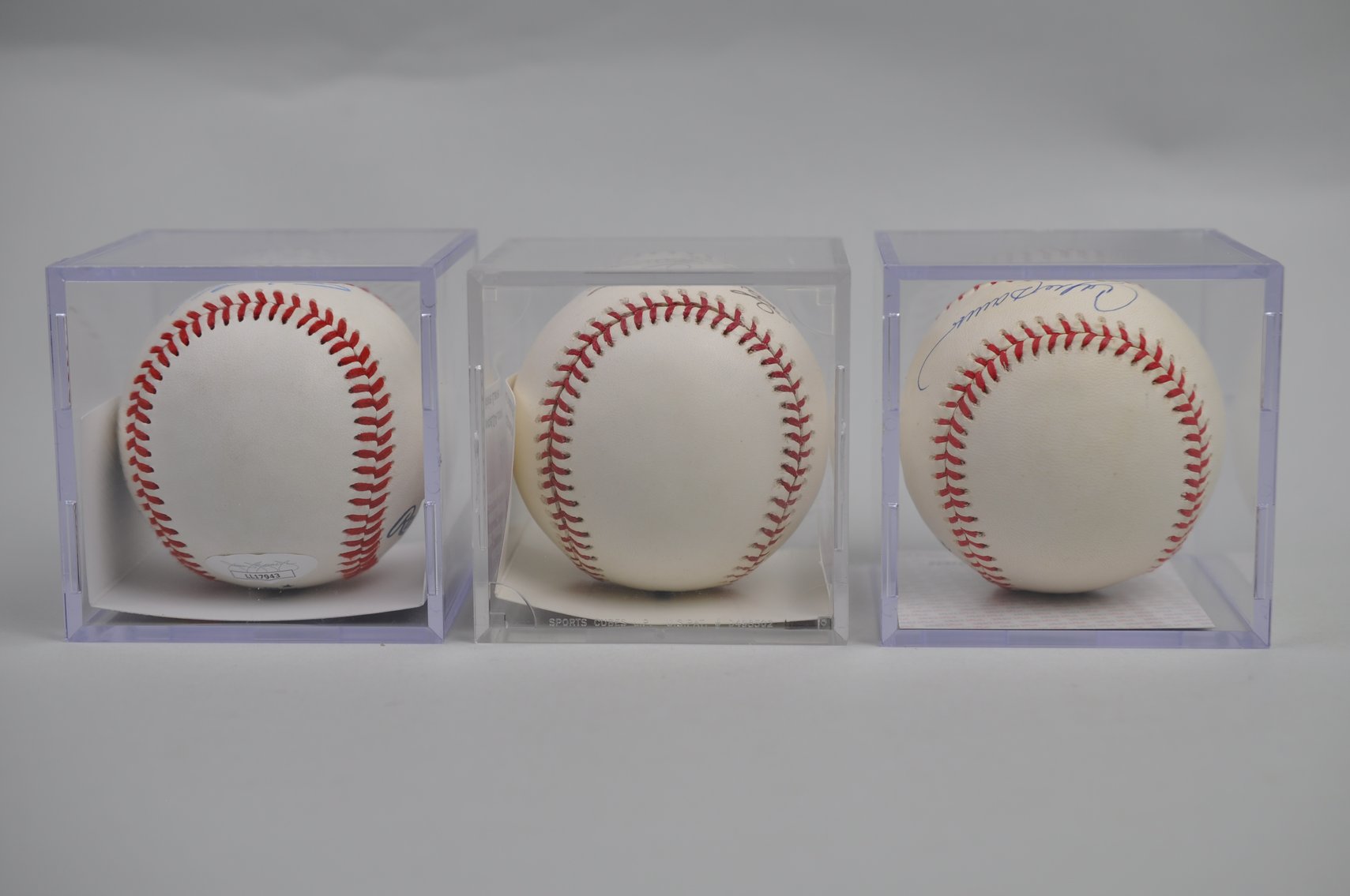 Baseballs Signed by Stars of Free Agency Era