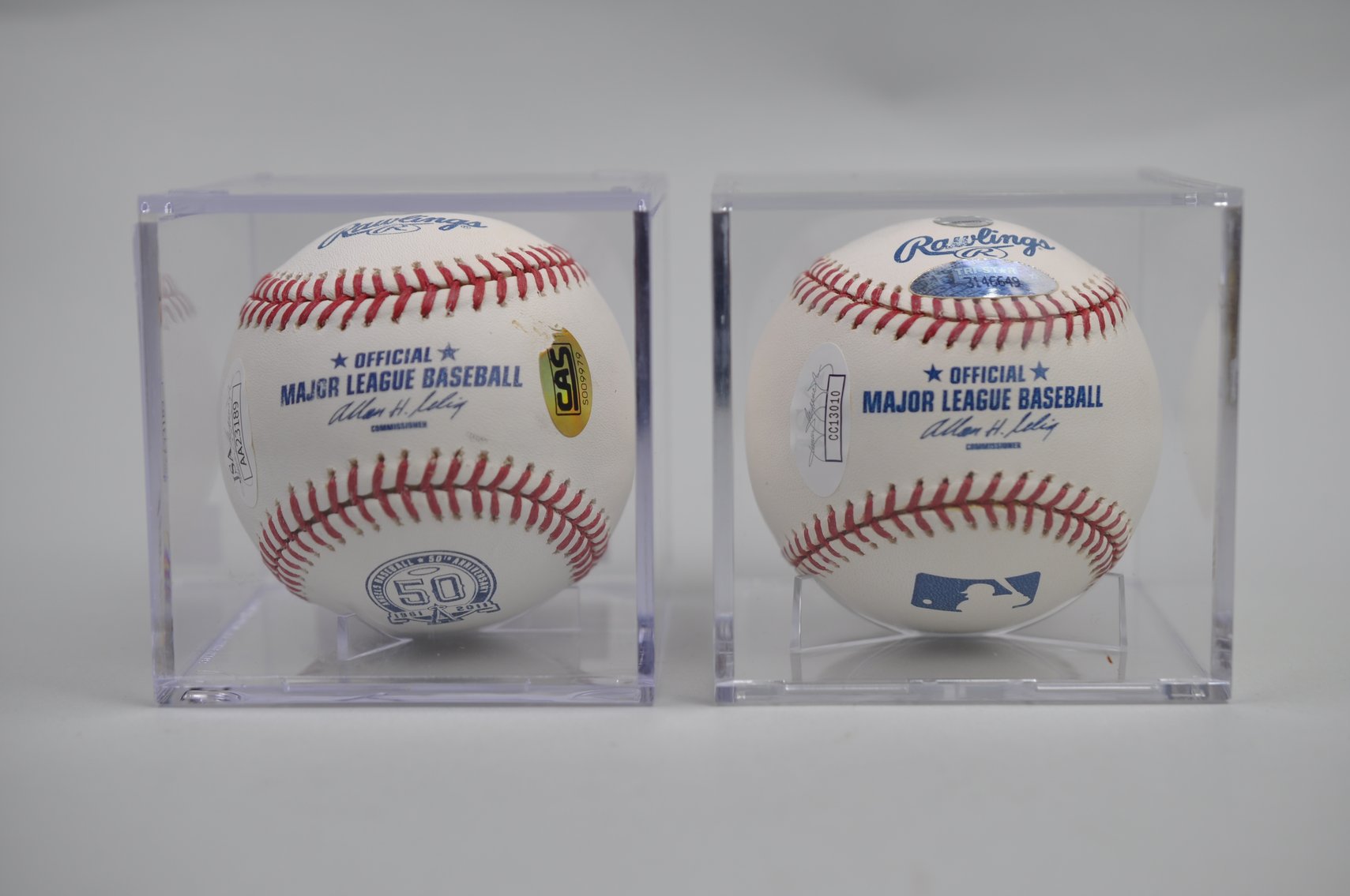Baseballs Signed by 70s & 80s Hall of Famers