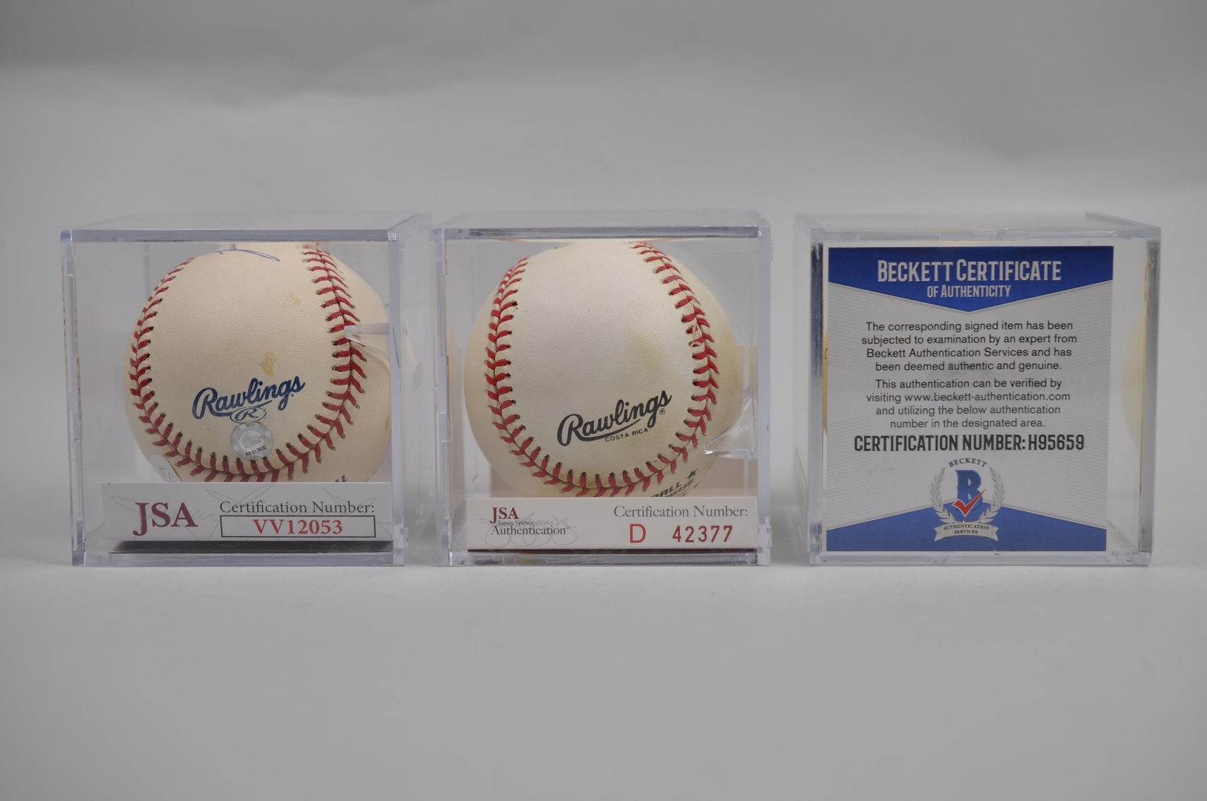 Baseballs Signed by Stars of the 70s & 80s