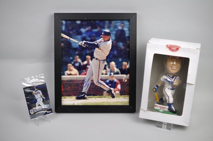 Chipper Jones Auto Photo & Ltd Bobblehead