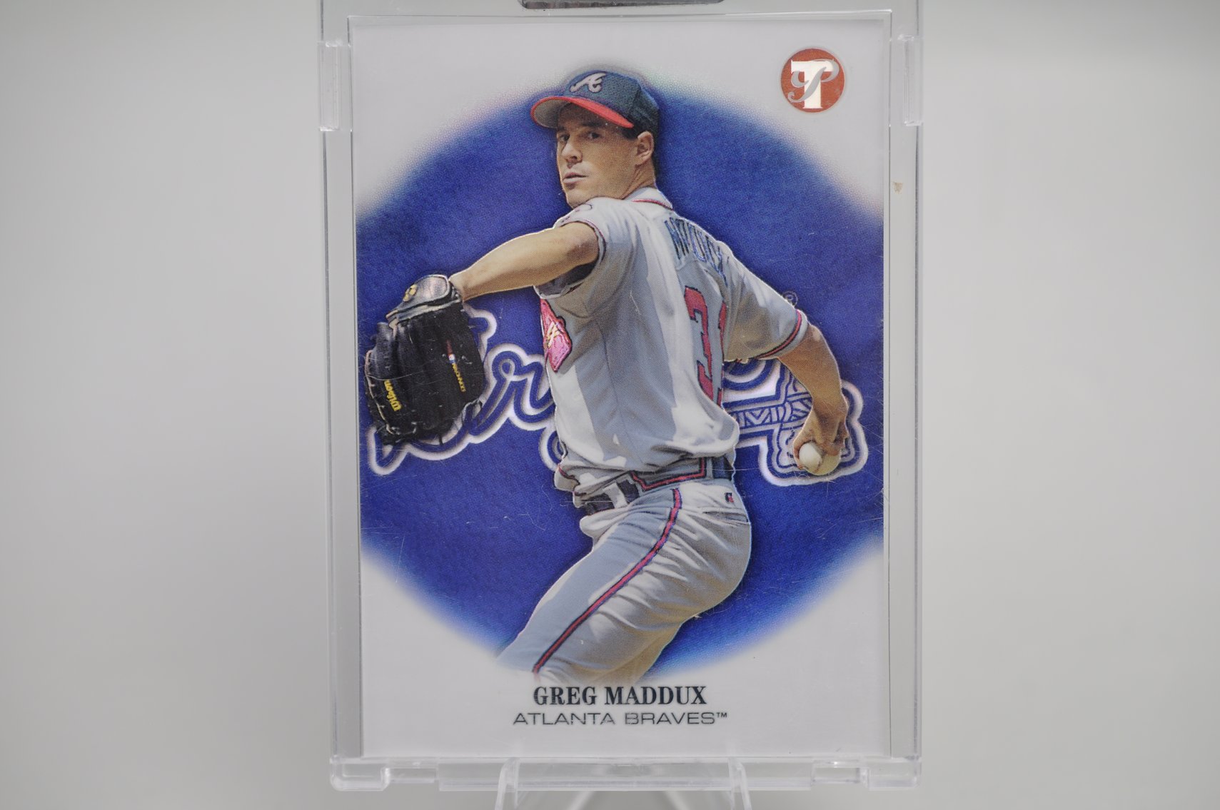 Greg Maddux Ltd Edition Refractor Card