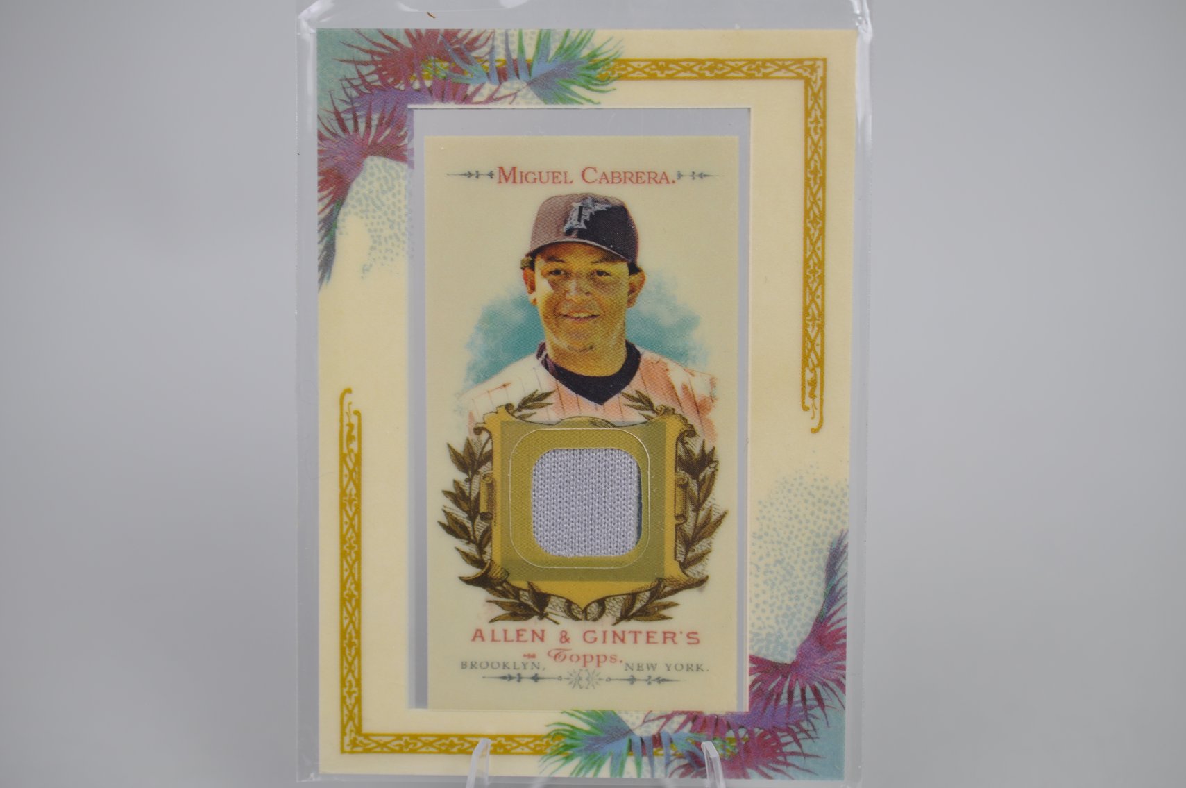 Allen & Ginter Sports Cards + '94 Upper Deck Basketball Holojam Cards