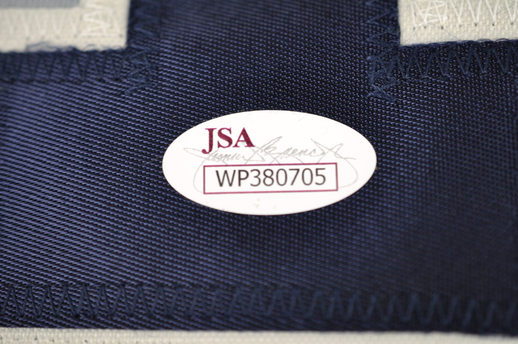 Ron Guidry Autographed Yankees Jersey