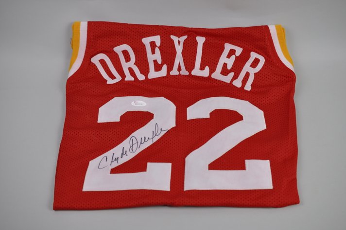 Clyde Drexler Autographed Jersey