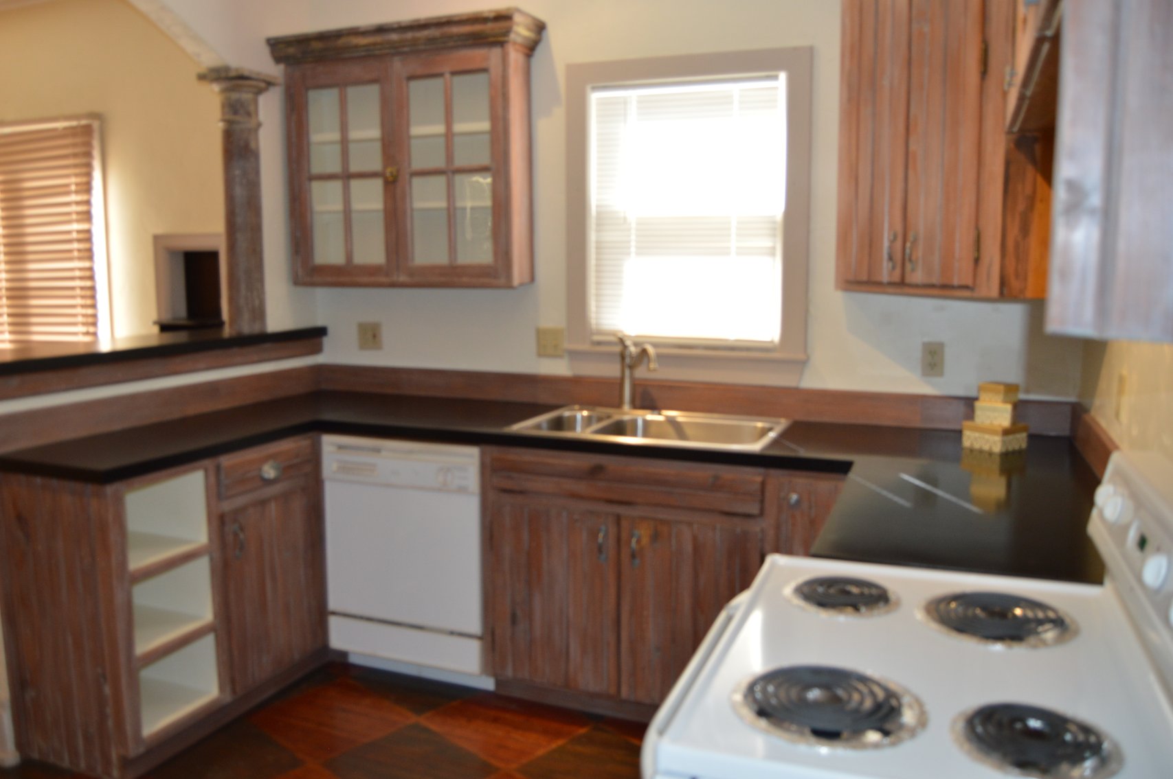 Image for 937 N Litchfield Ave
