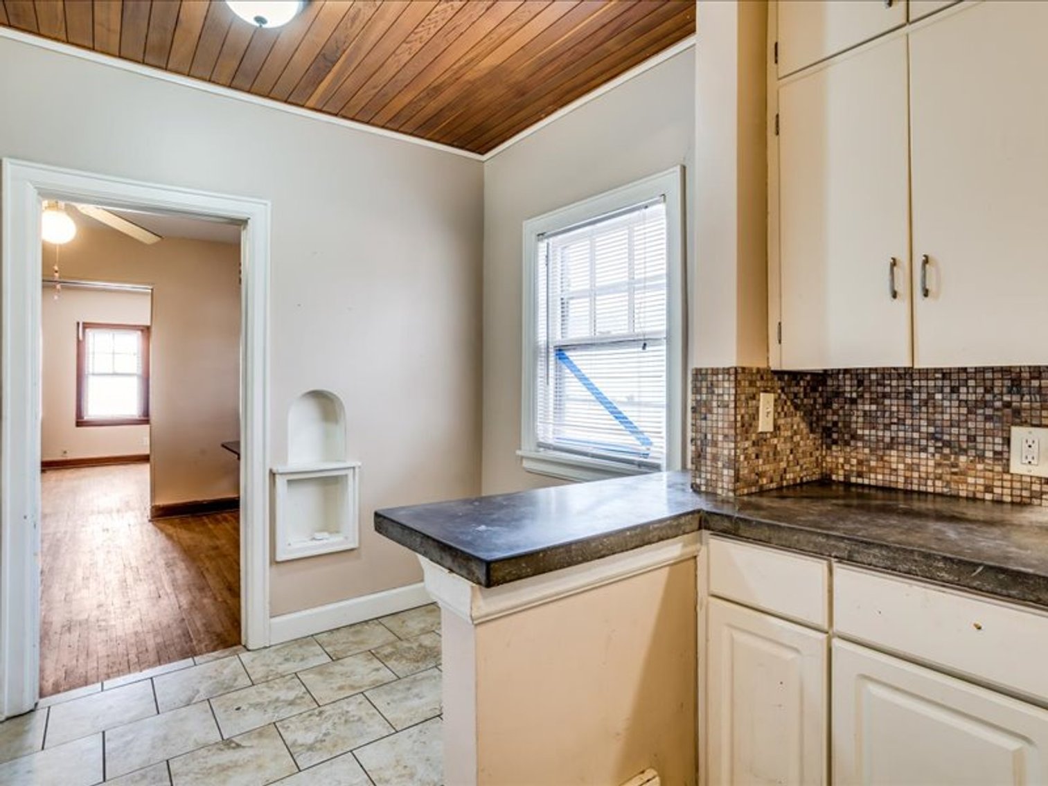 Image for 501 N Crestway (4326 E Central Ave)