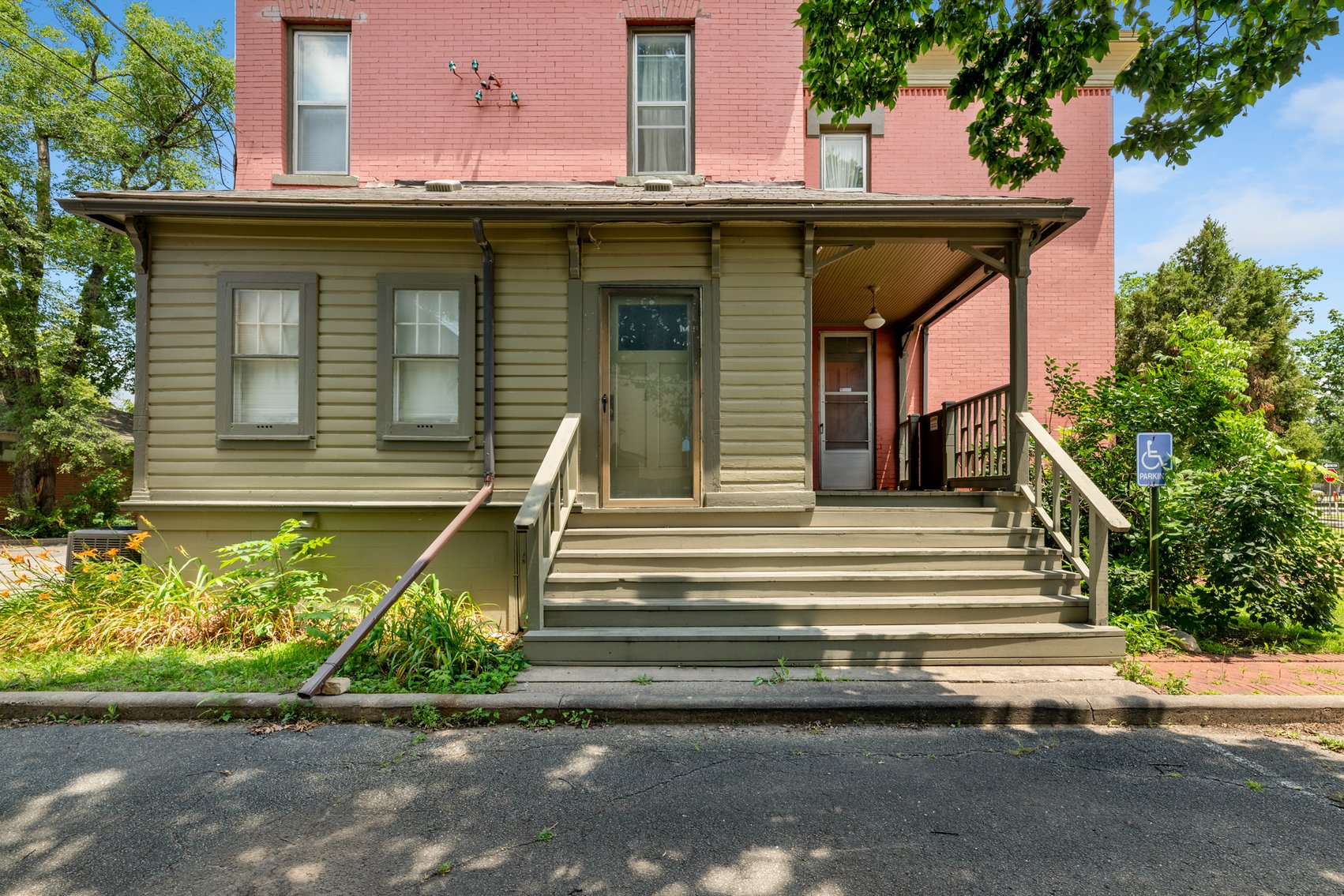 Image for 1005 N Market Street