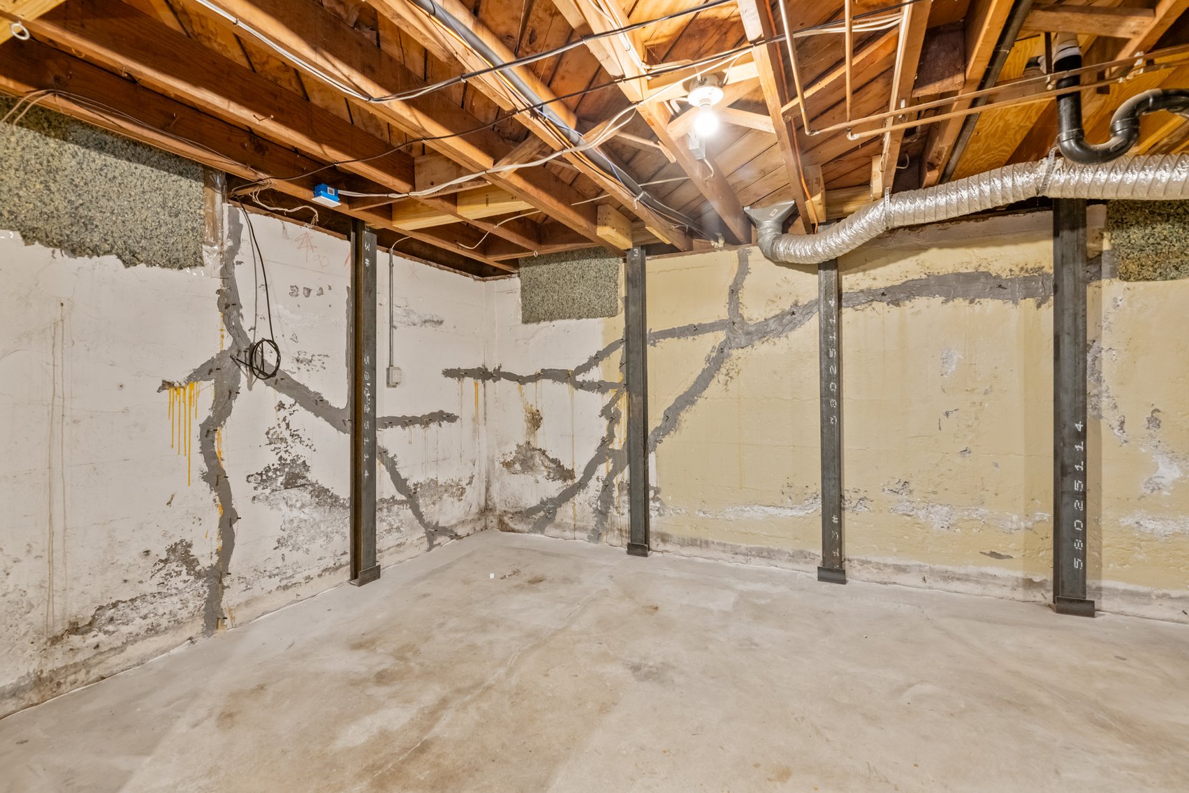 Image for 2128 N Erie Ave, Wichita