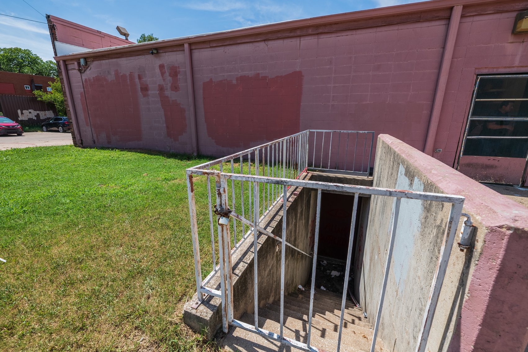 Image for 822 S Broadway