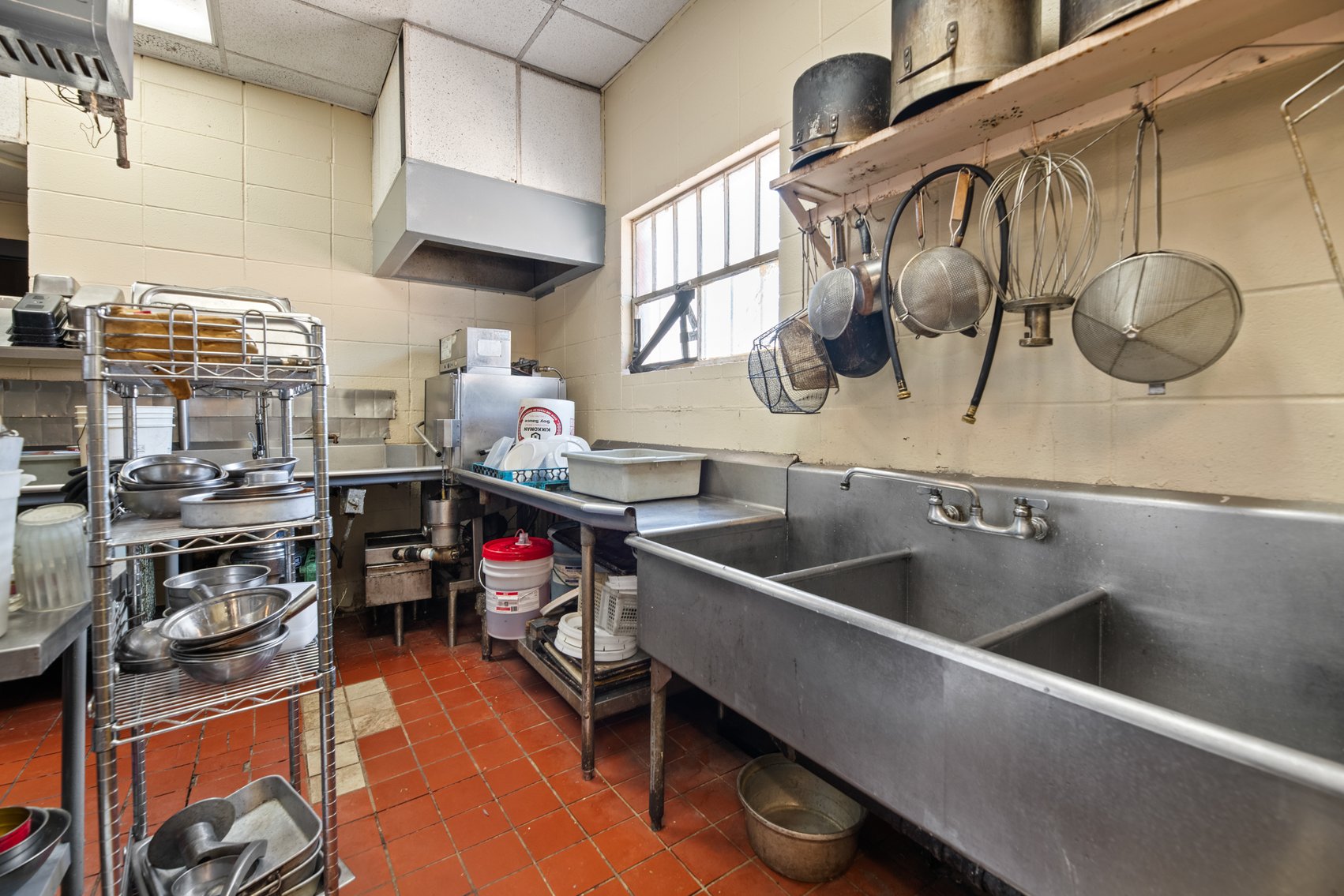 Image for 822 S Broadway