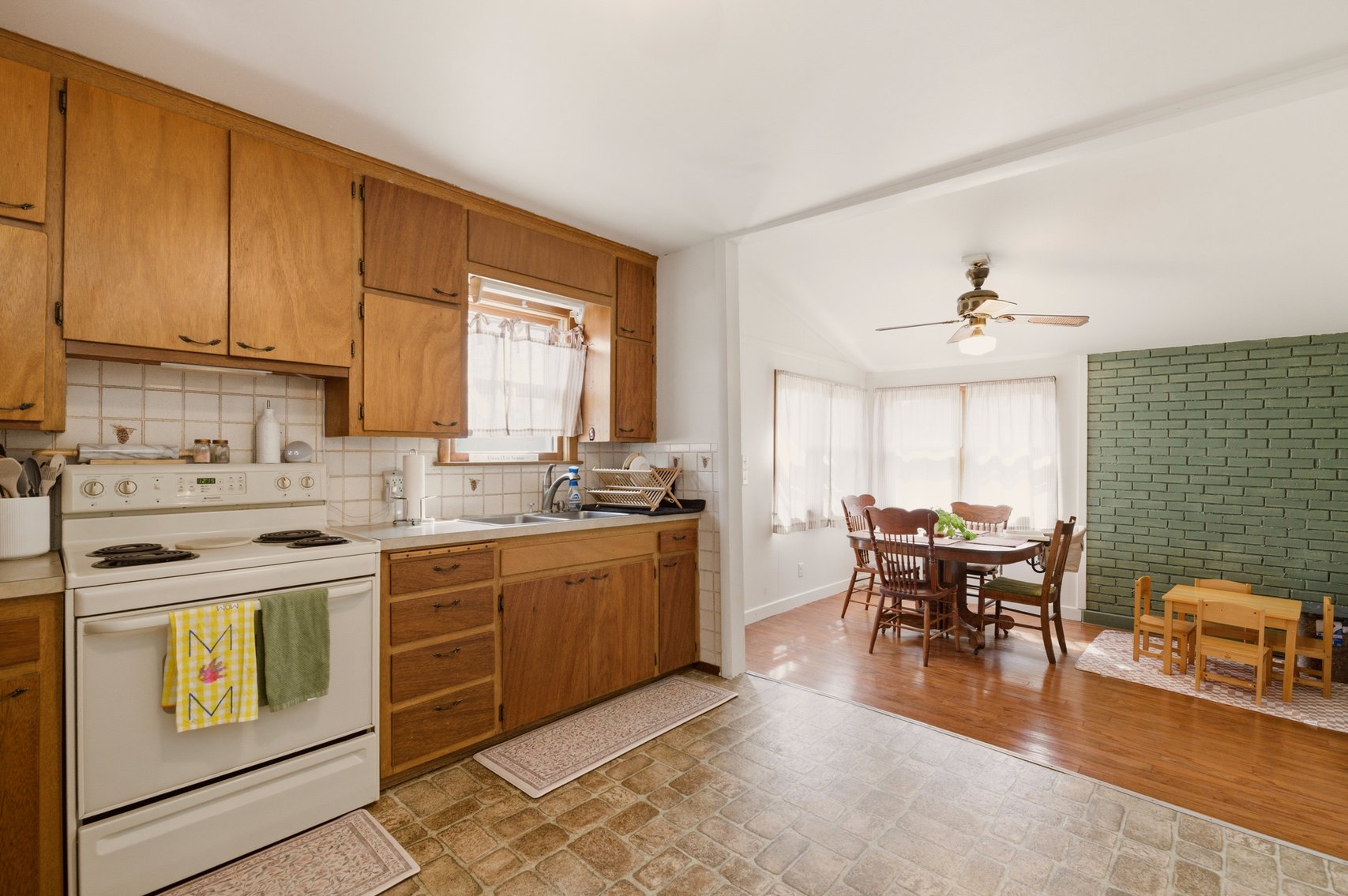 Image for 418 Franklin Ave