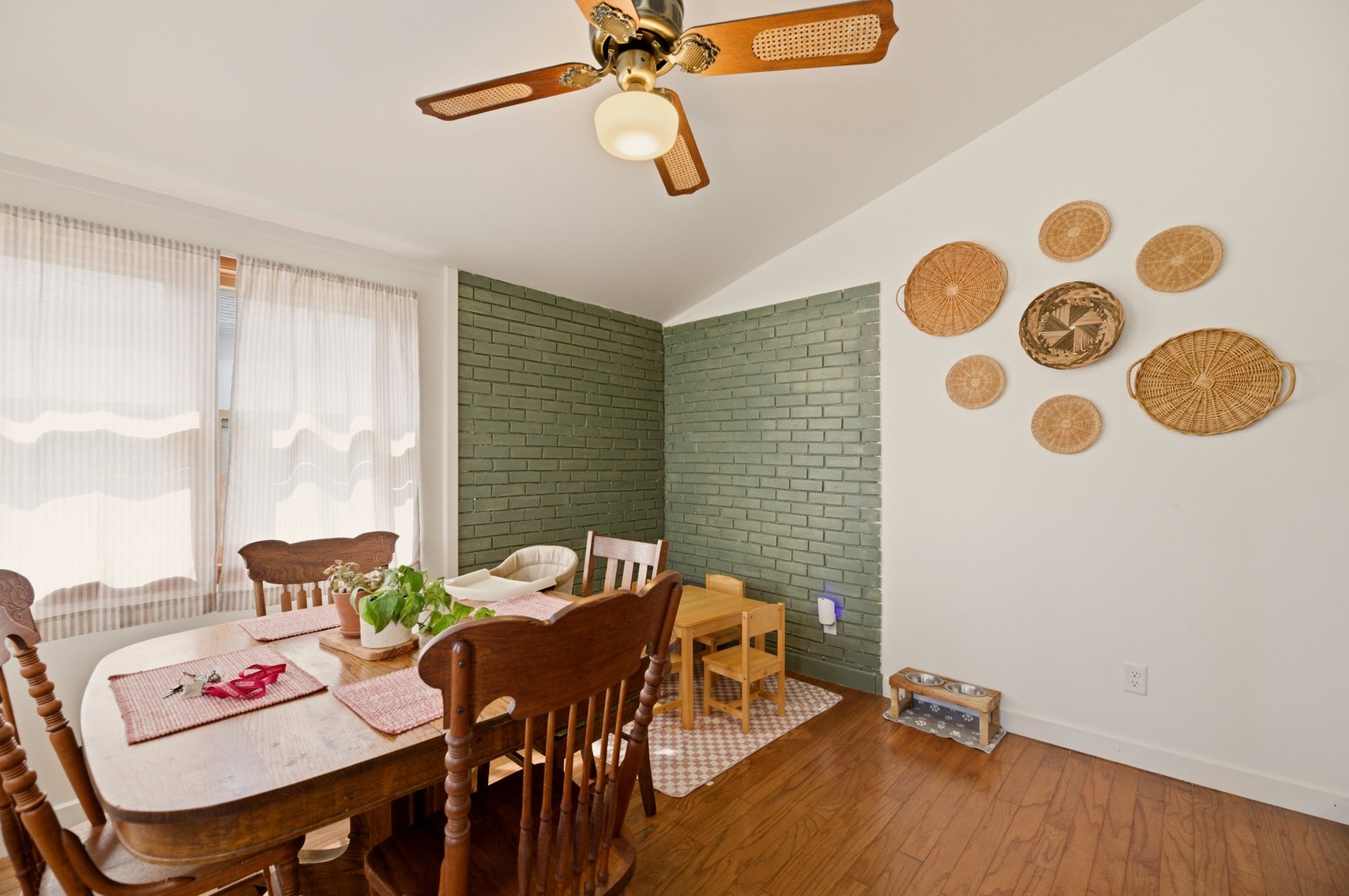 Image for 418 Franklin Ave