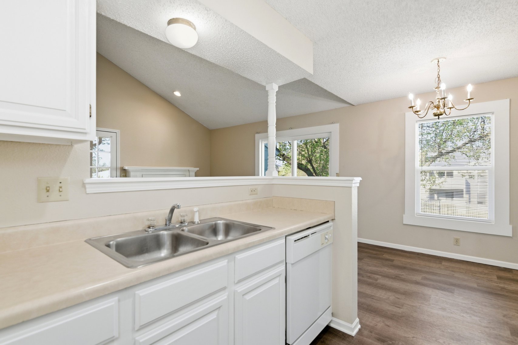 Image for 1717 S Cypress #122