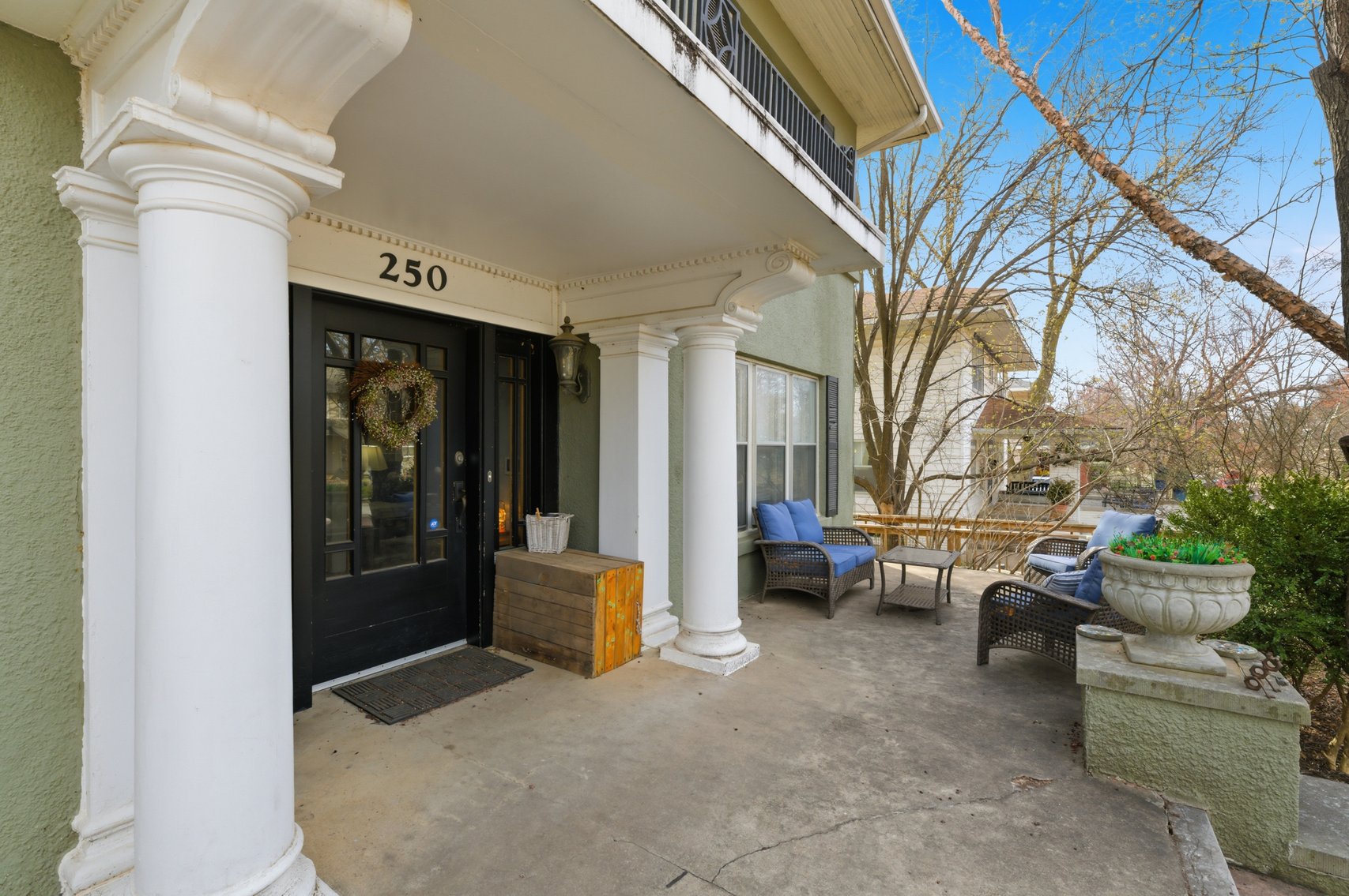 Image for 250 N Bluff Ave