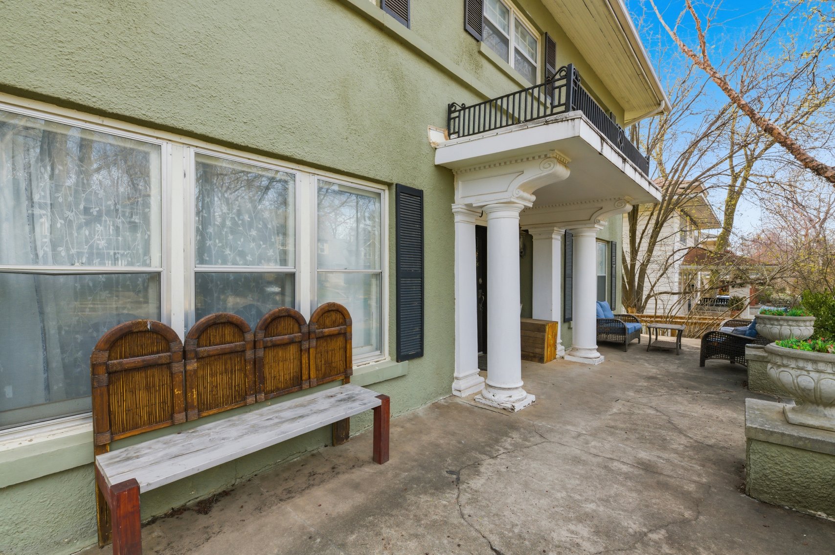 Image for 250 N Bluff Ave