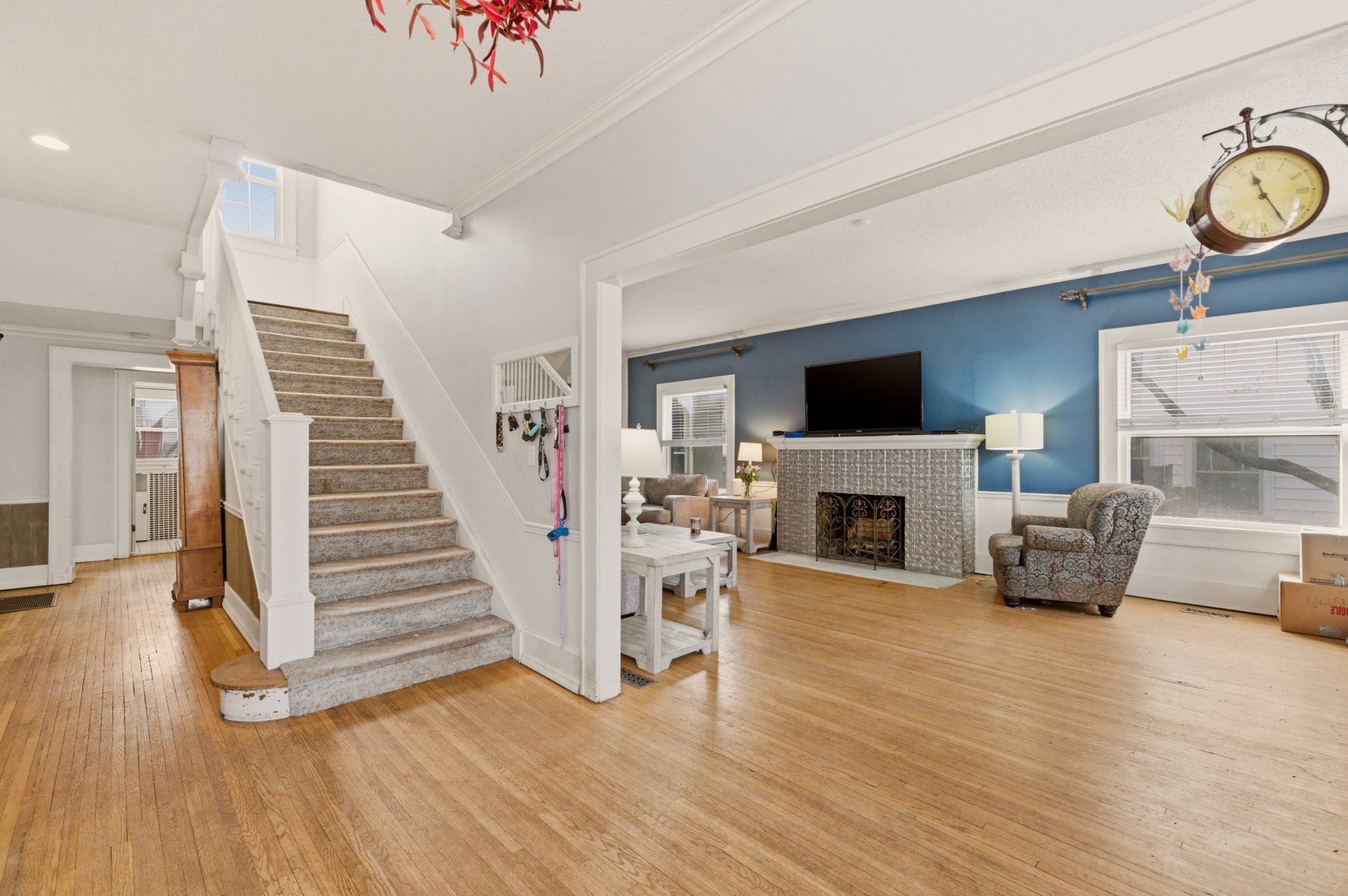 Image for 250 N Bluff Ave