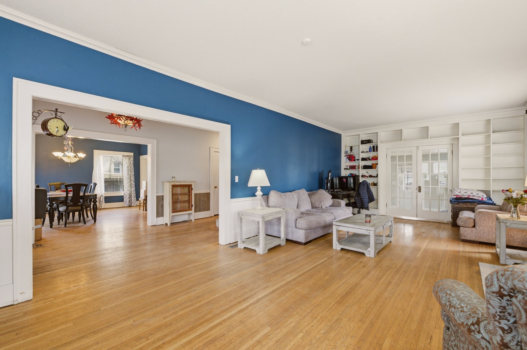 Image for 250 N Bluff Ave