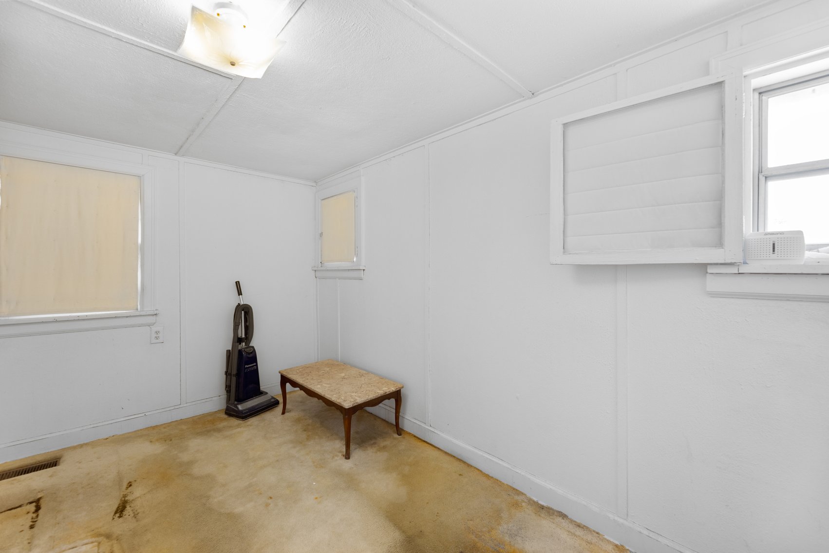 Image for 806 N Porter Ave