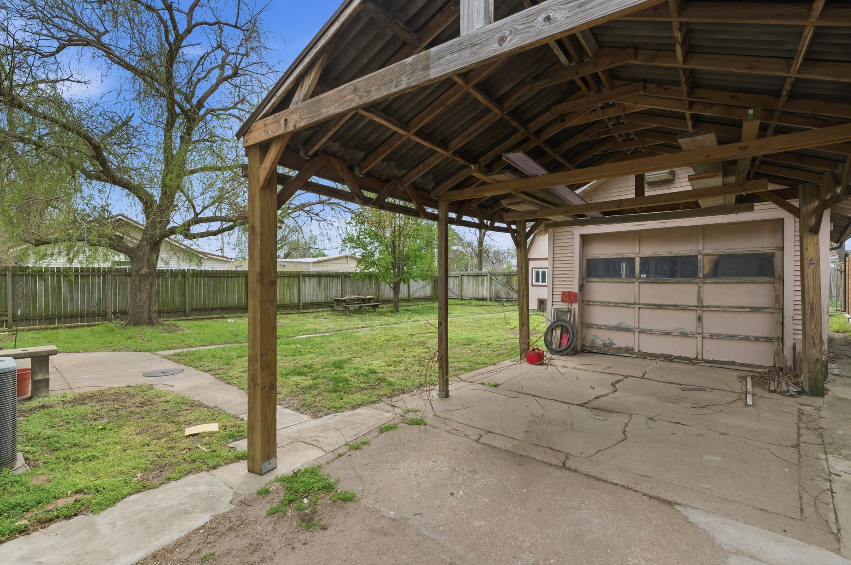 Image for 1341 S Waco Ave