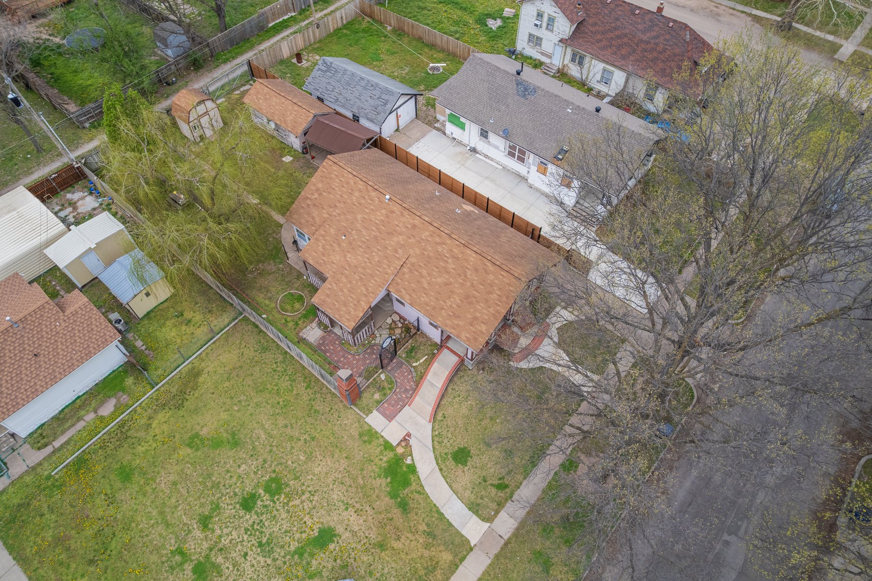 Image for 1341 S Waco Ave