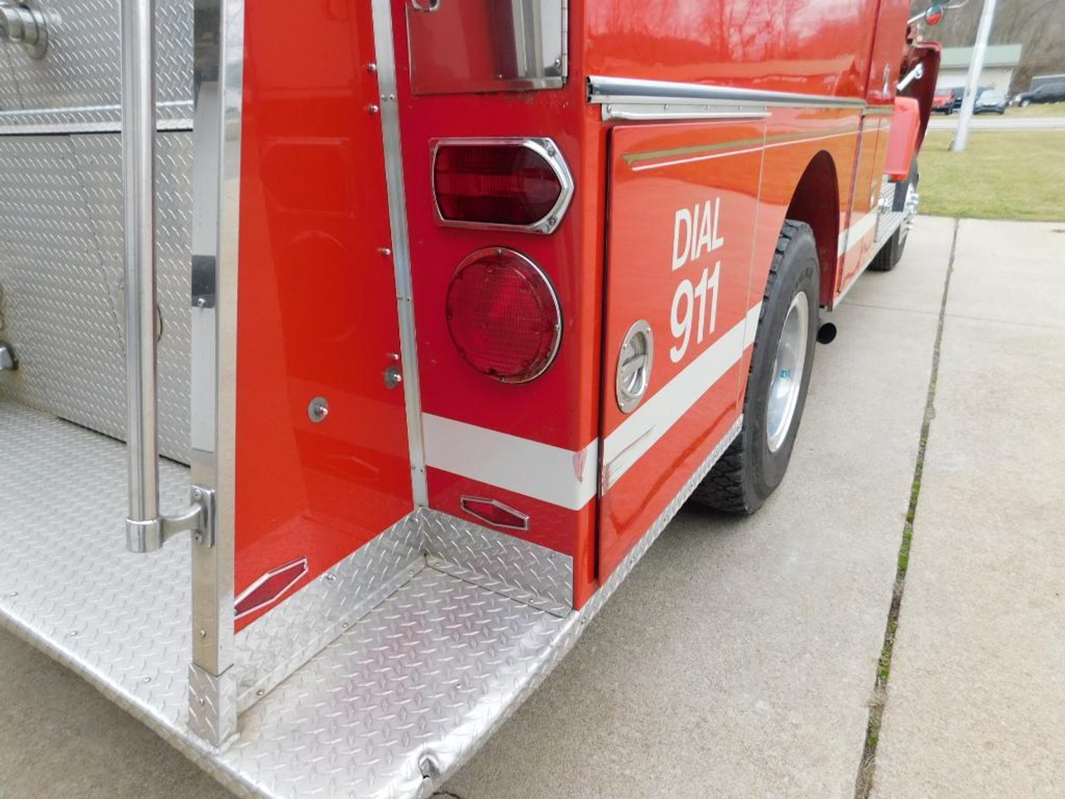 Image for Absolute Online Auction #1944