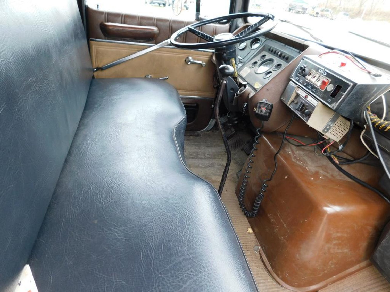 Image for Absolute Online Auction #1944