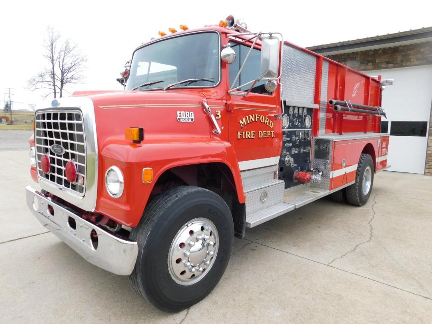 Image for Absolute Online Auction #1944