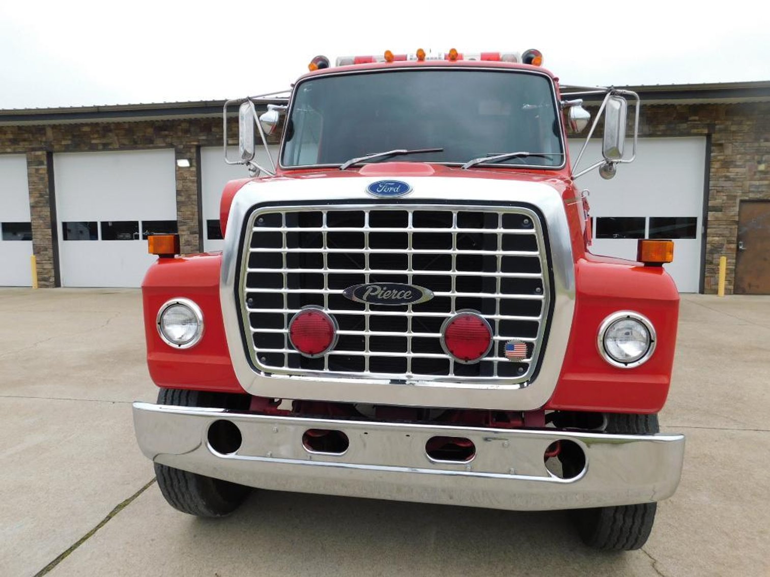 Image for Absolute Online Auction #1944