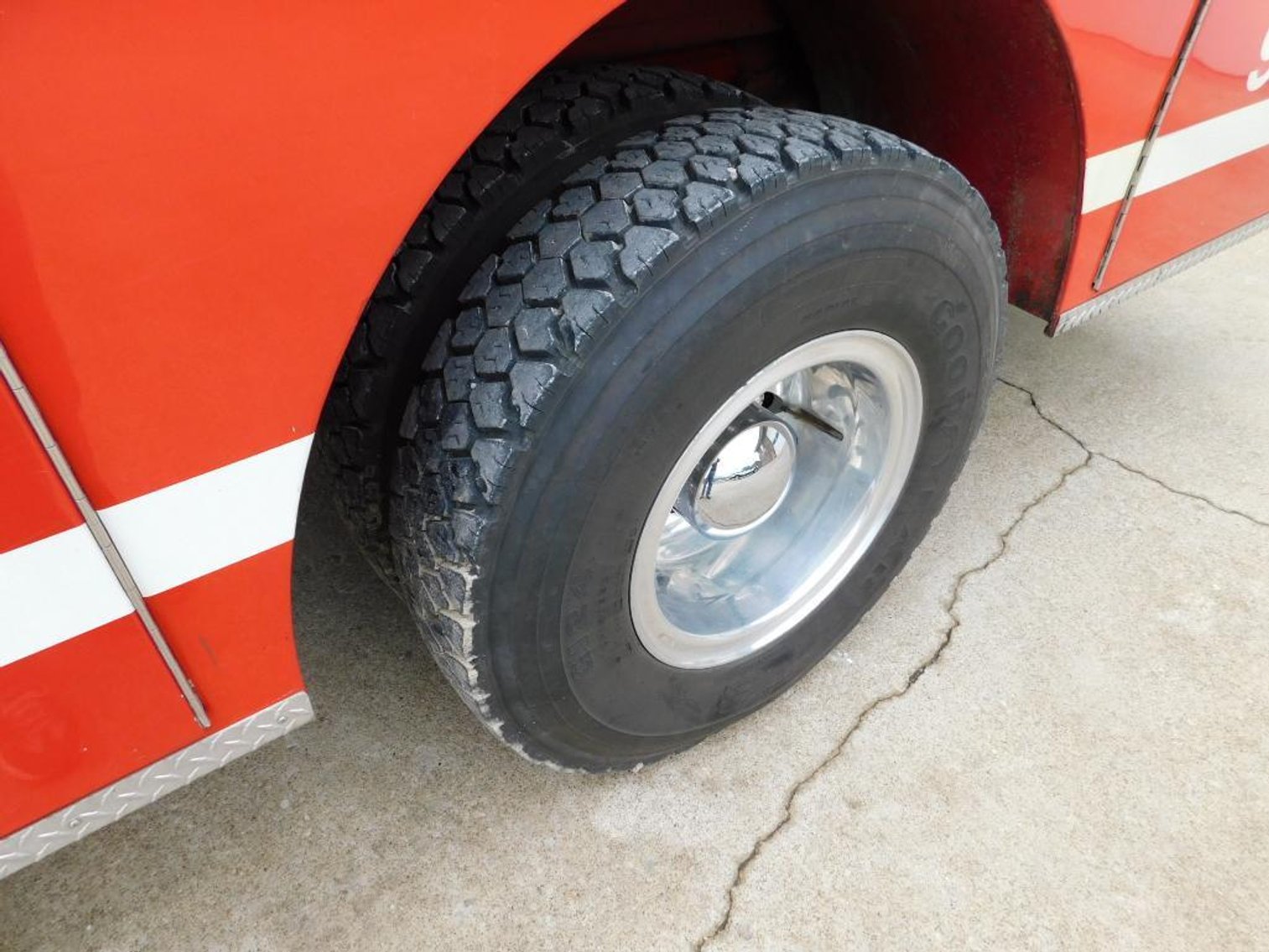 Image for Absolute Online Auction #1944