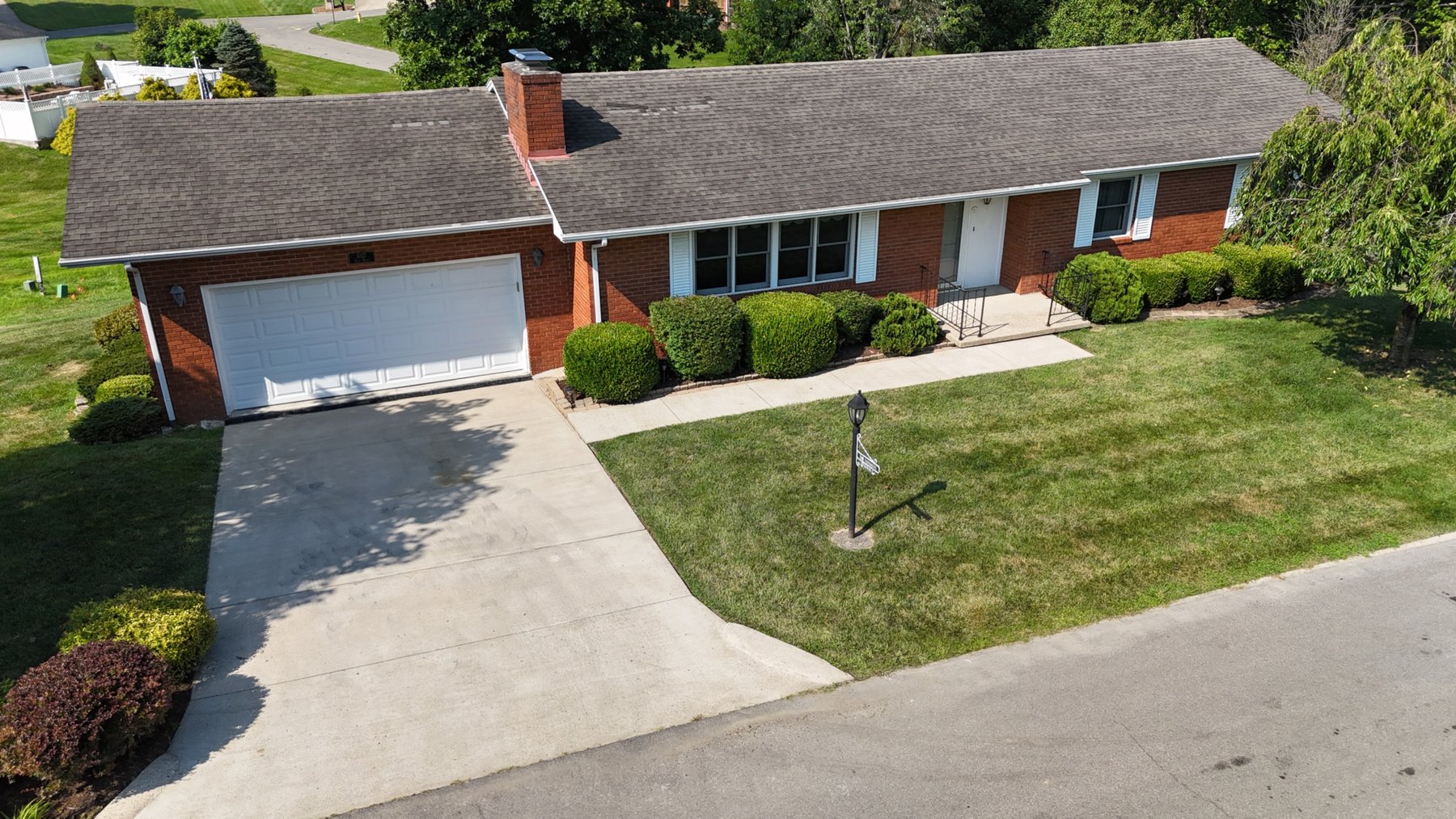 Image for Live Onsite Real Estate Auction with Online Bidding