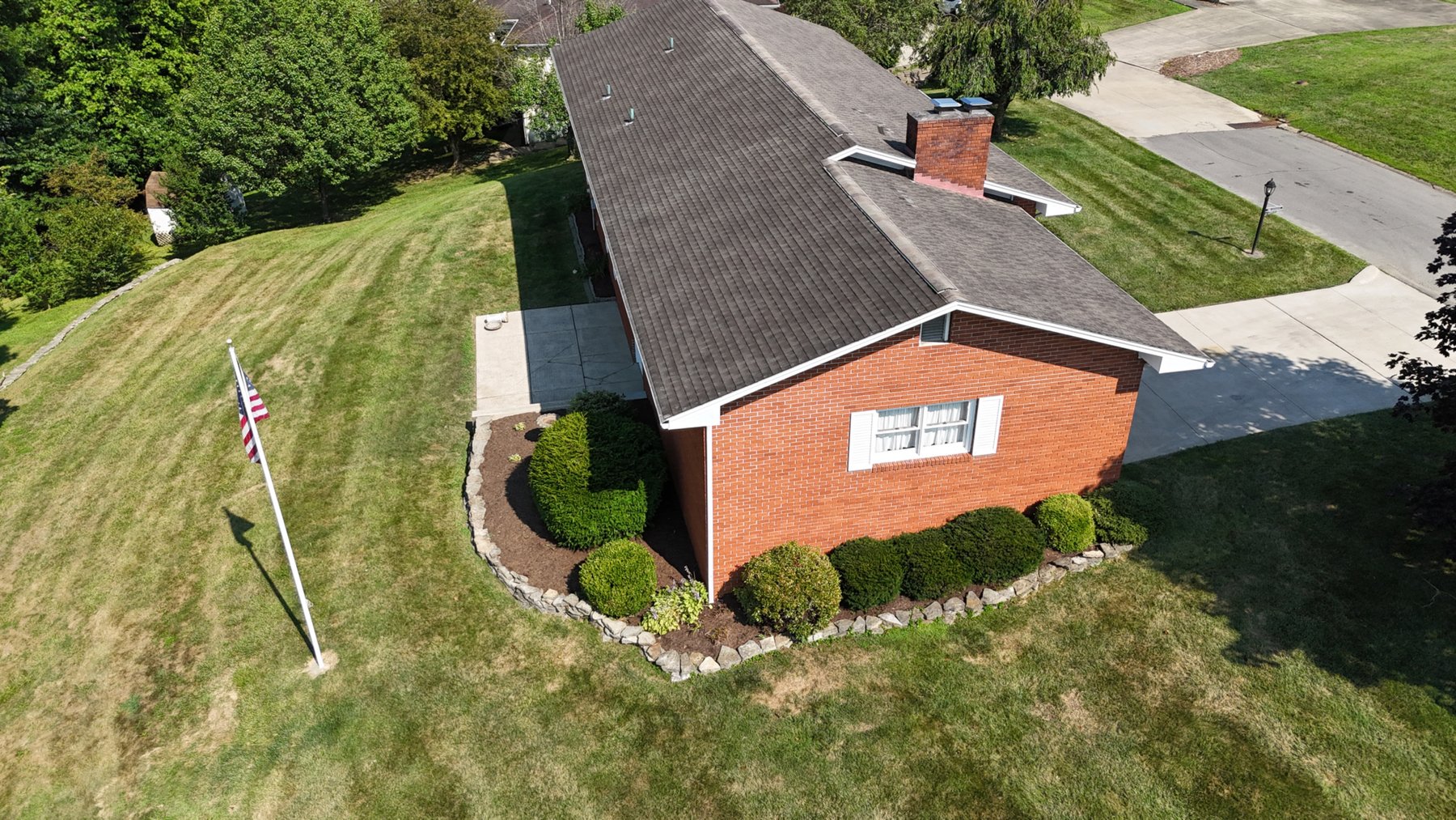 Image for Live Onsite Real Estate Auction with Online Bidding