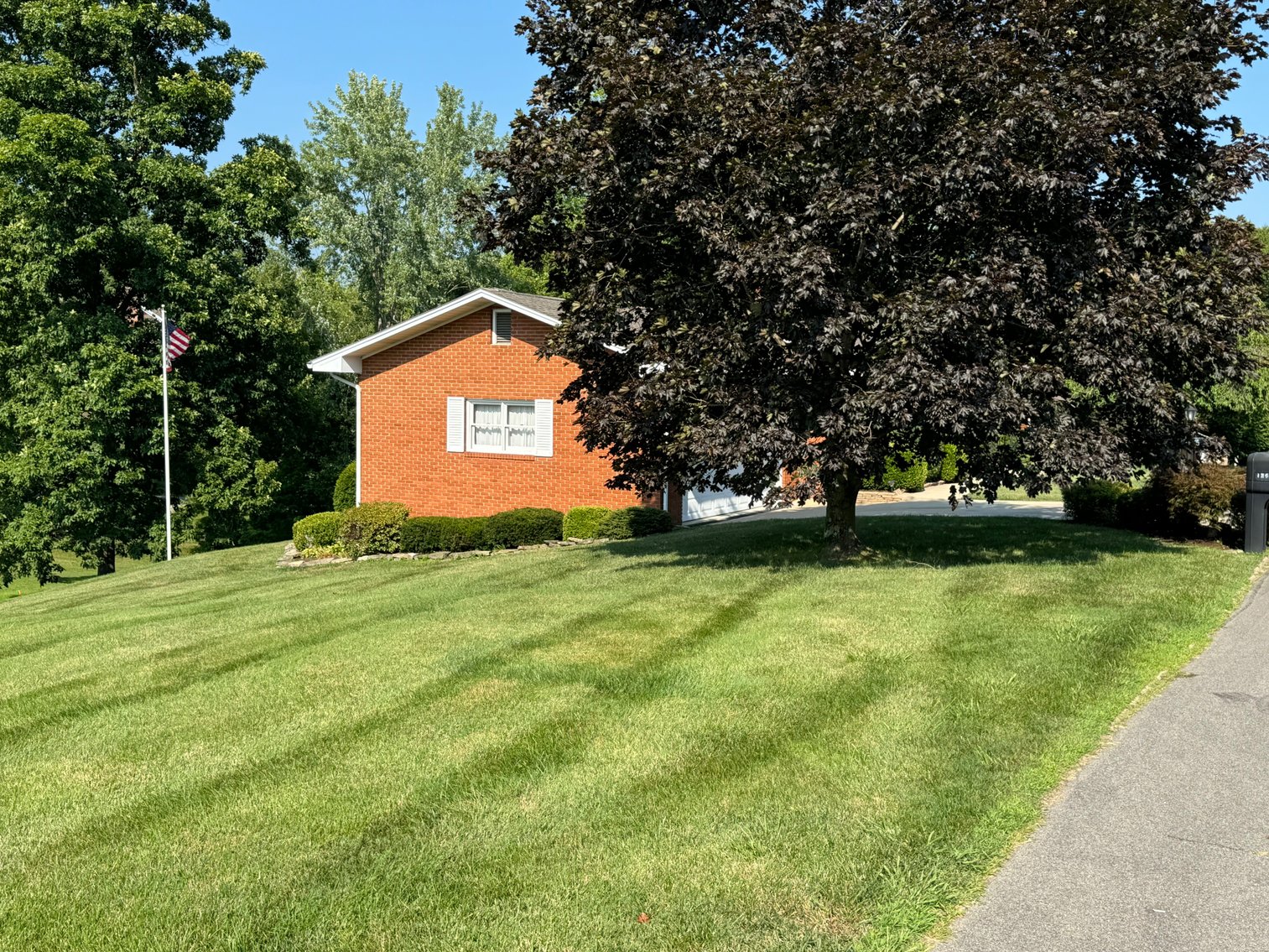 Image for Live Onsite Real Estate Auction with Online Bidding