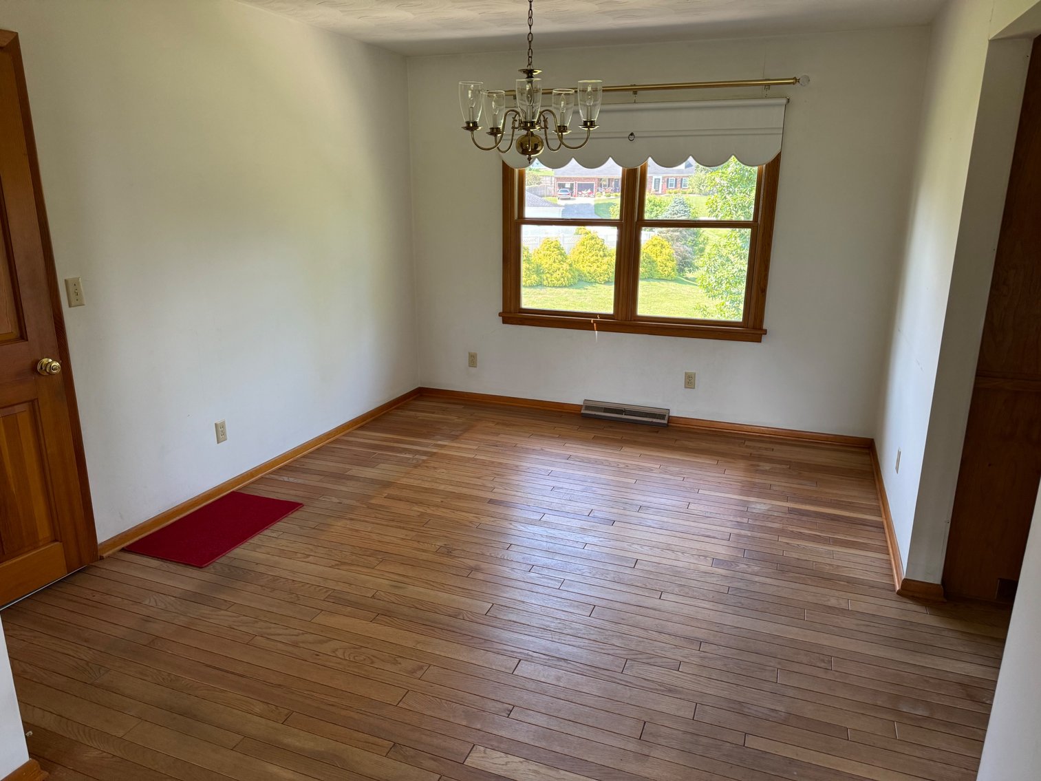 Image for Live Onsite Real Estate Auction with Online Bidding