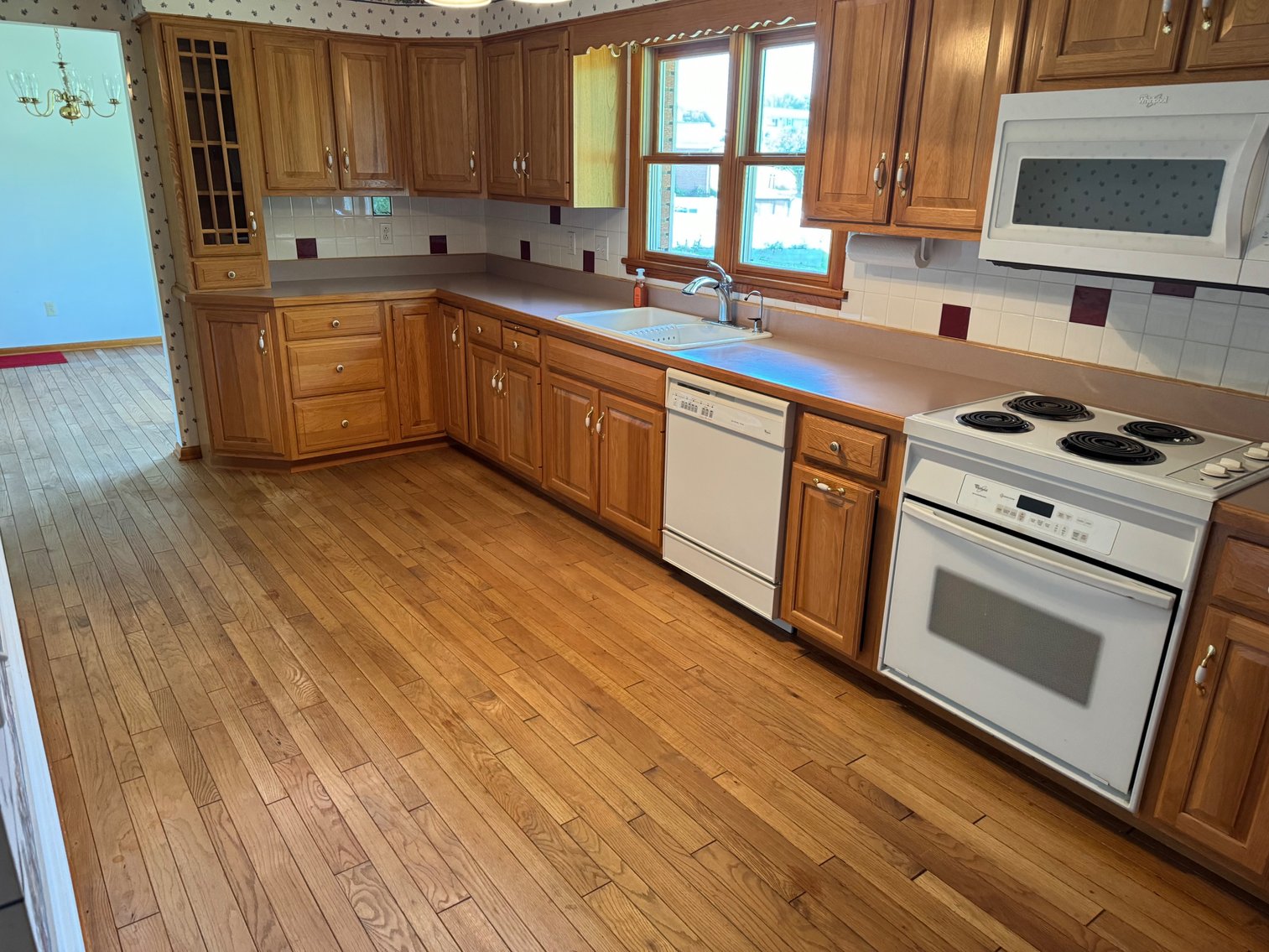 Image for Live Onsite Real Estate Auction with Online Bidding