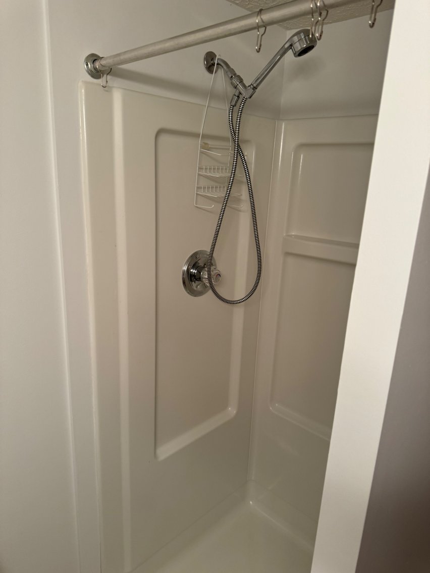 Image for Live Onsite Real Estate Auction with Online Bidding