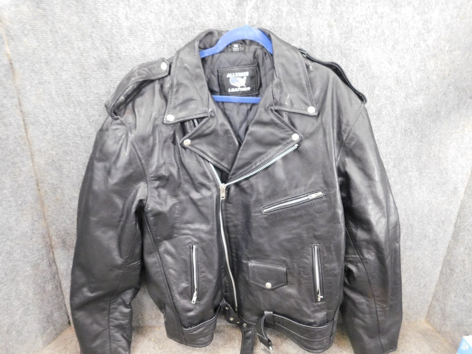 Image for Absolute Online Auction #2005