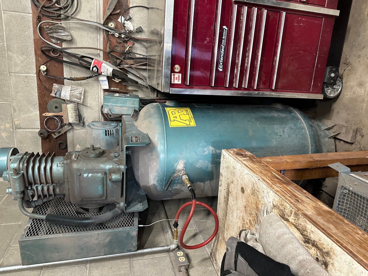 Image for Absolute Public Auction (Updated)