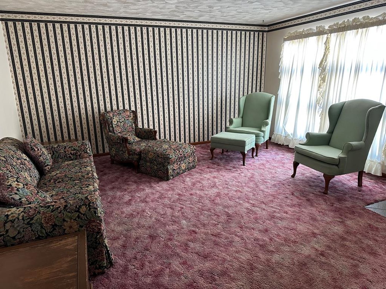 Image for Live Onsite Real Estate Auction with Online Bidding