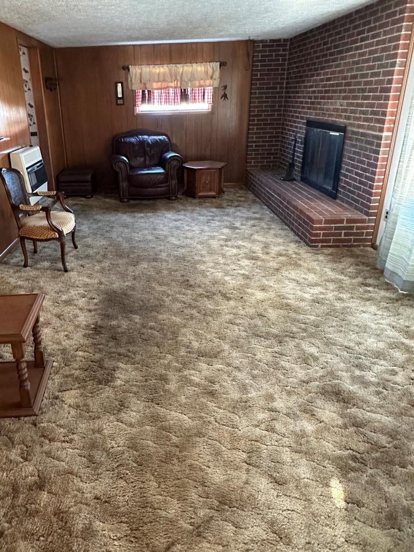 Image for Live Onsite Real Estate Auction with Online Bidding