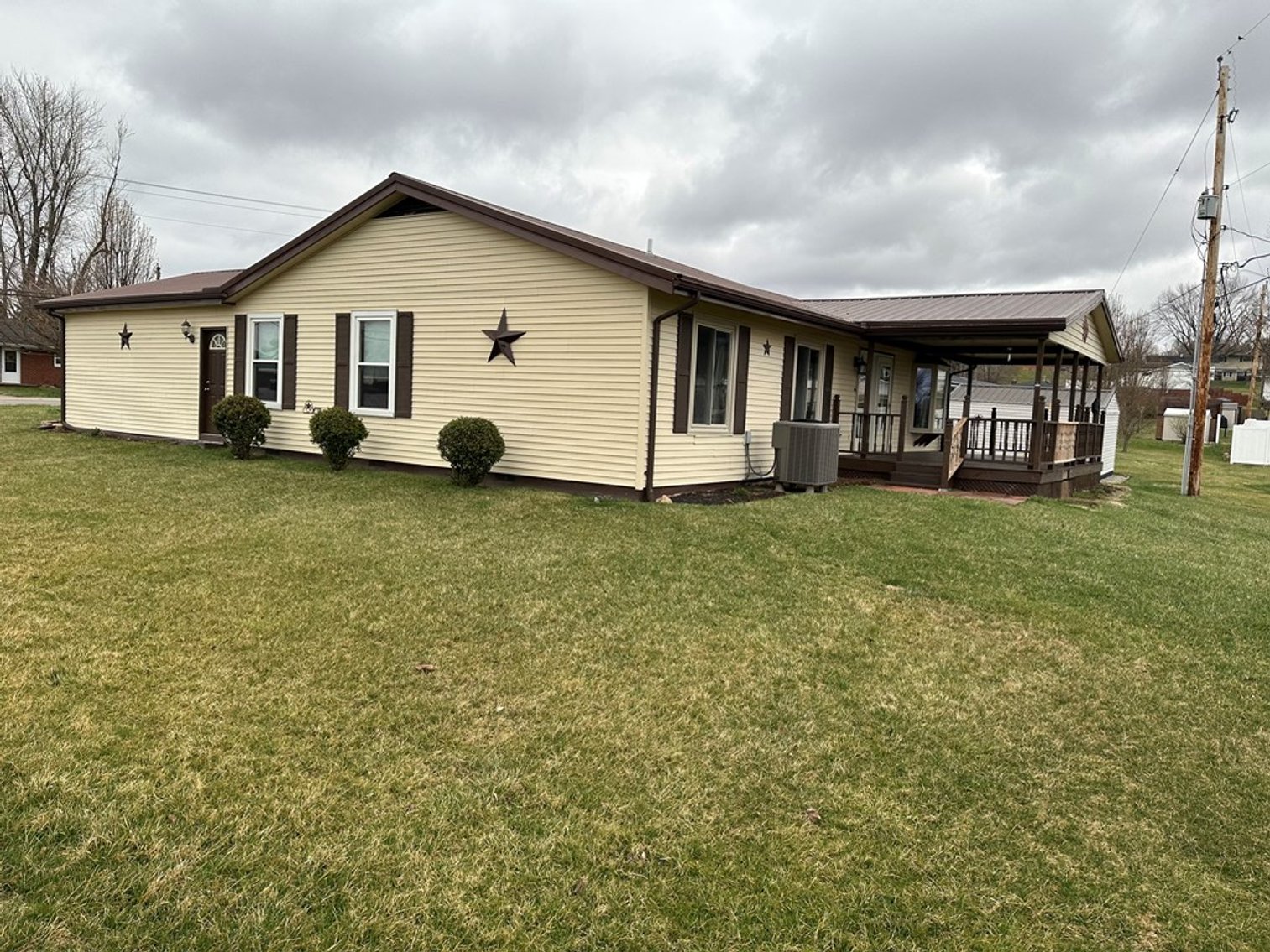 Image for Live Onsite Real Estate Auction with Online Bidding