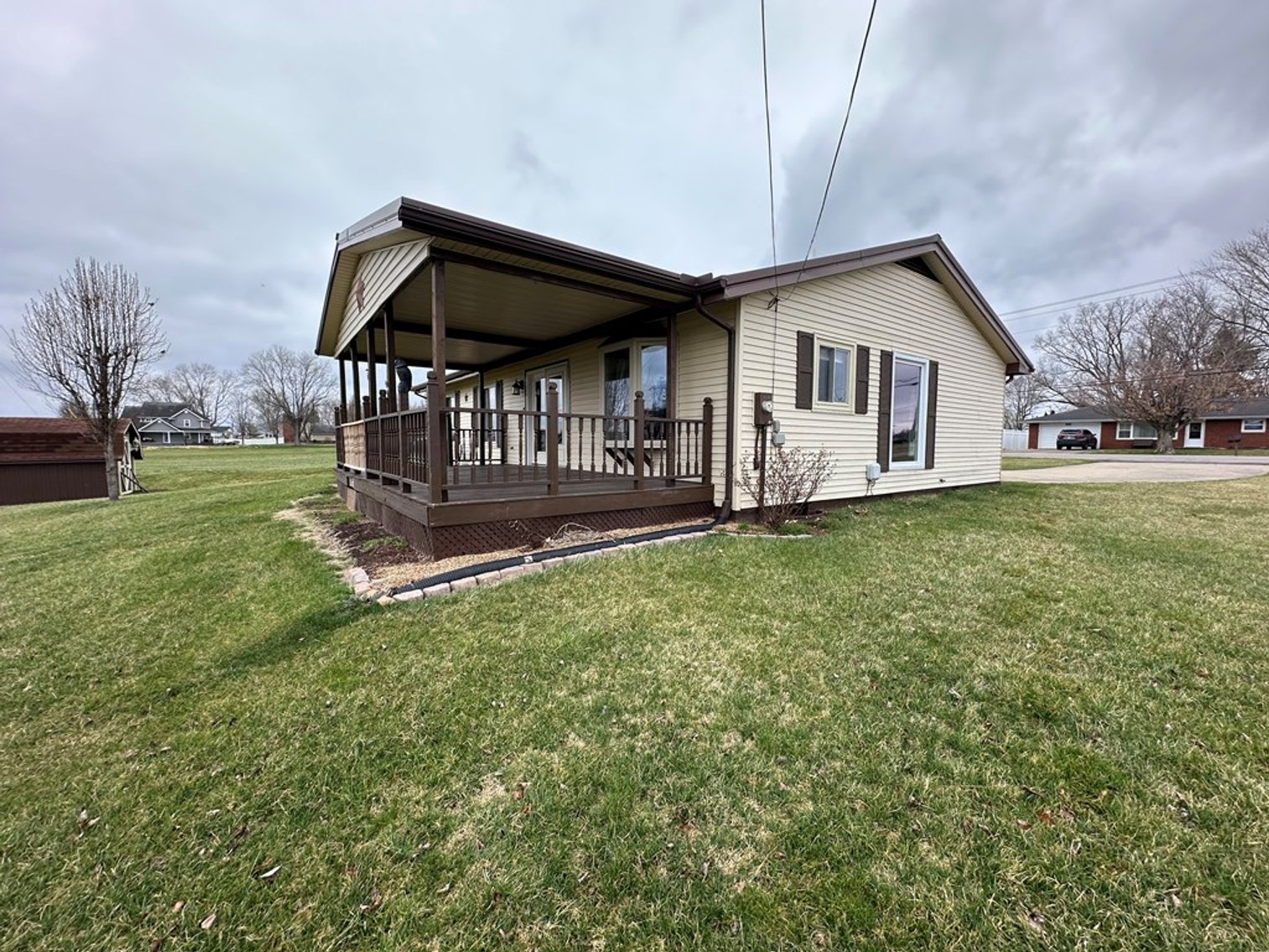 Image for Live Onsite Real Estate Auction with Online Bidding