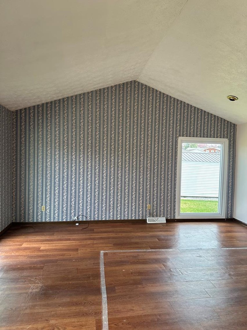 Image for Live Onsite Real Estate Auction with Online Bidding