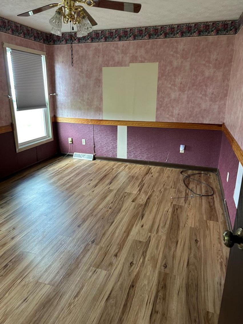 Image for Live Onsite Real Estate Auction with Online Bidding