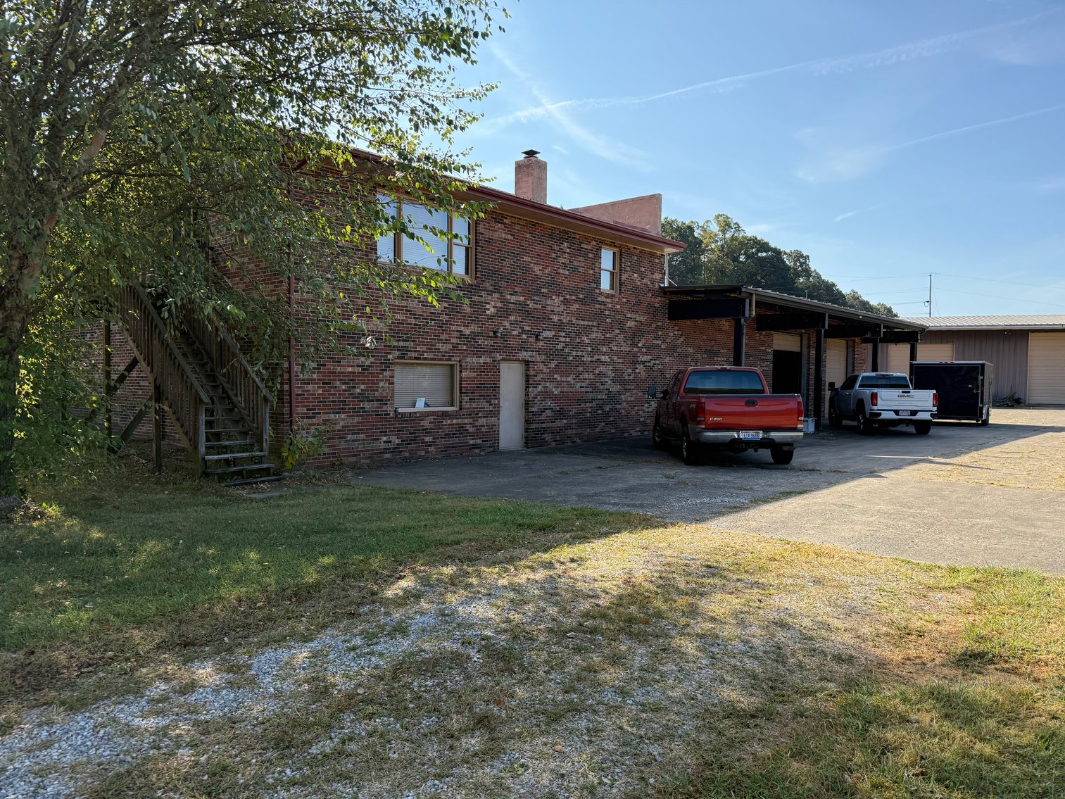 Image for Live Onsite Real Estate Auction with Online Bidding