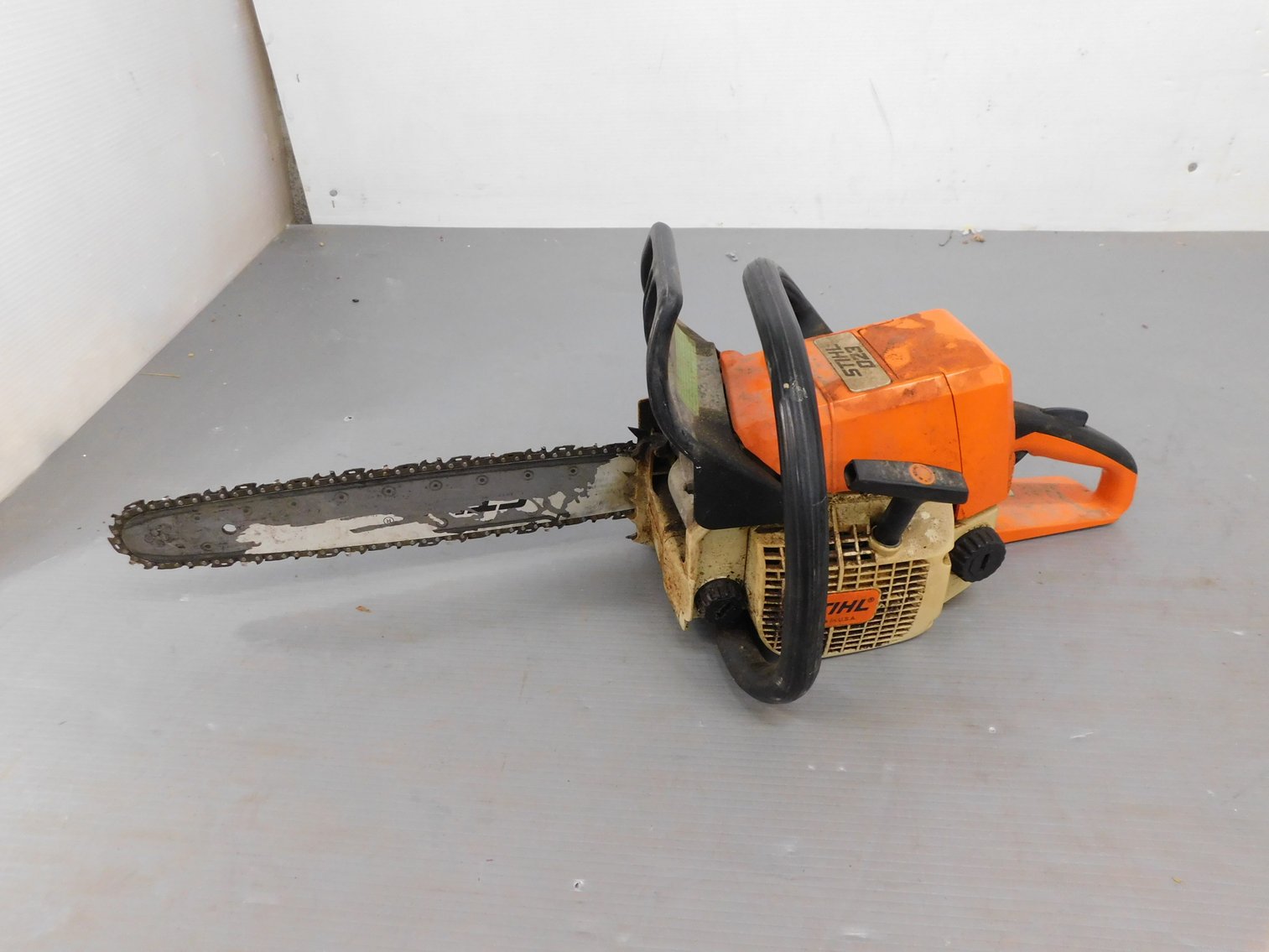 Image for Absolute Online Auction #2166