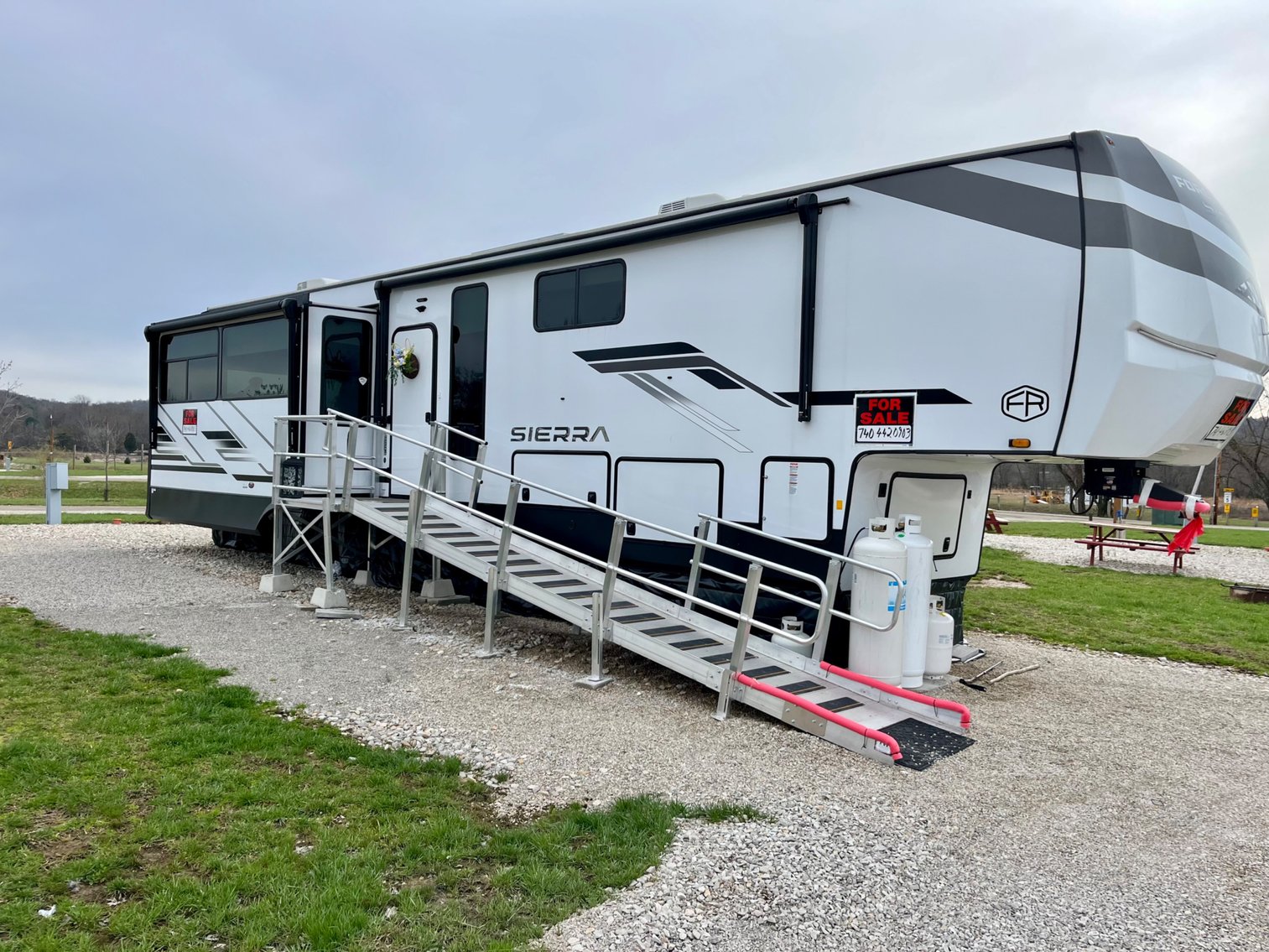 Image for 2026 Forrest River Sierra 5th Wheel Camper